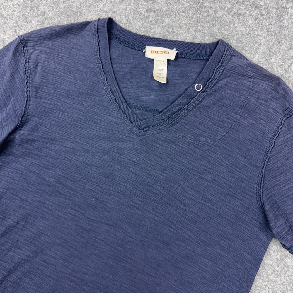 Diesel T-Shirt Mens Medium M Blue Slub Knit V-Neck Short Sleeve Distressed Tee